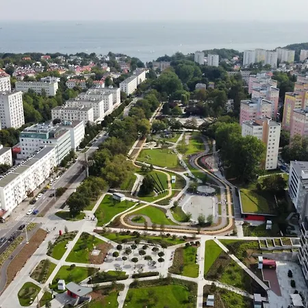 Apartment Bursztyn Lasu *